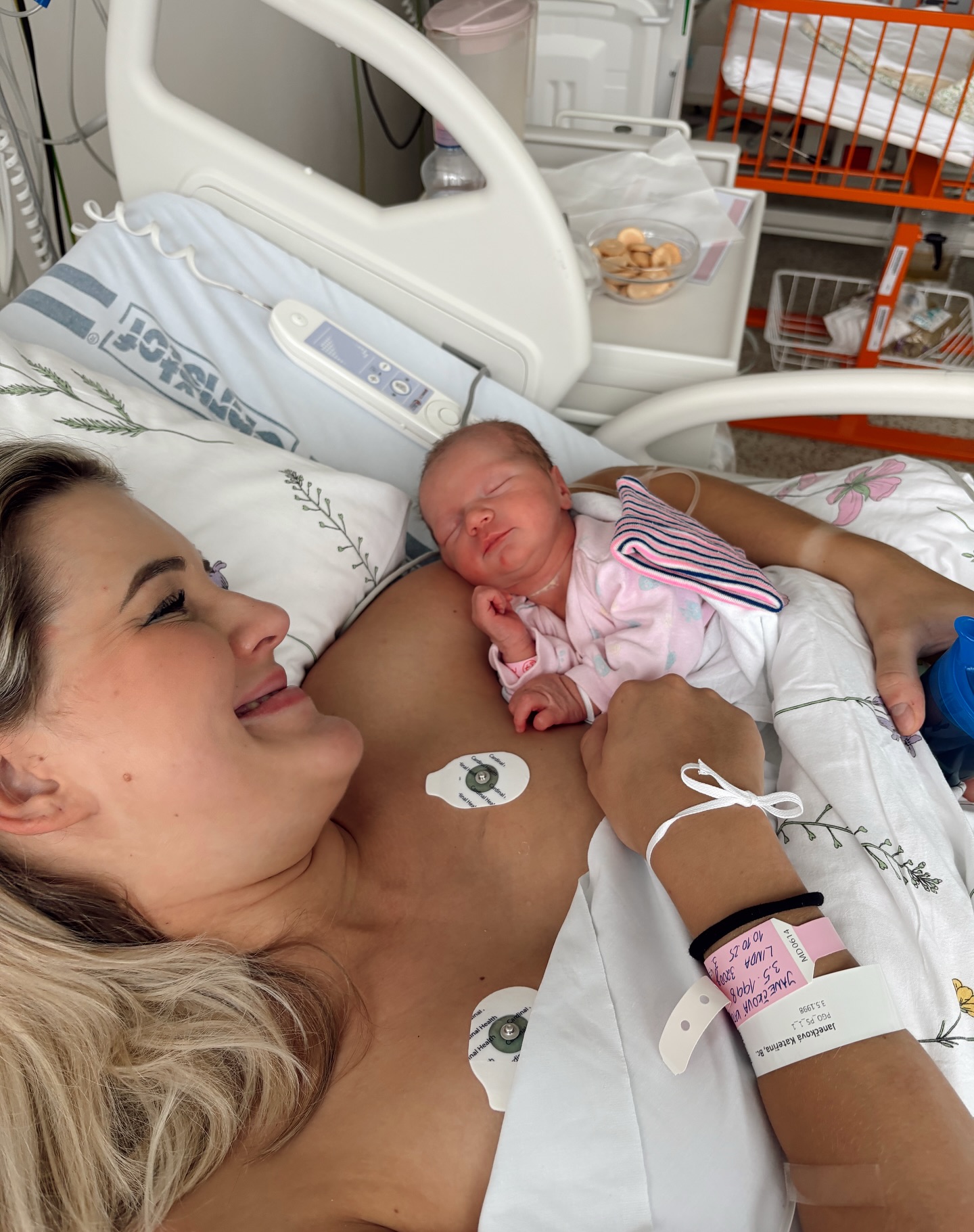 561859084_18528433228048823_5440947422351274088_n (1)